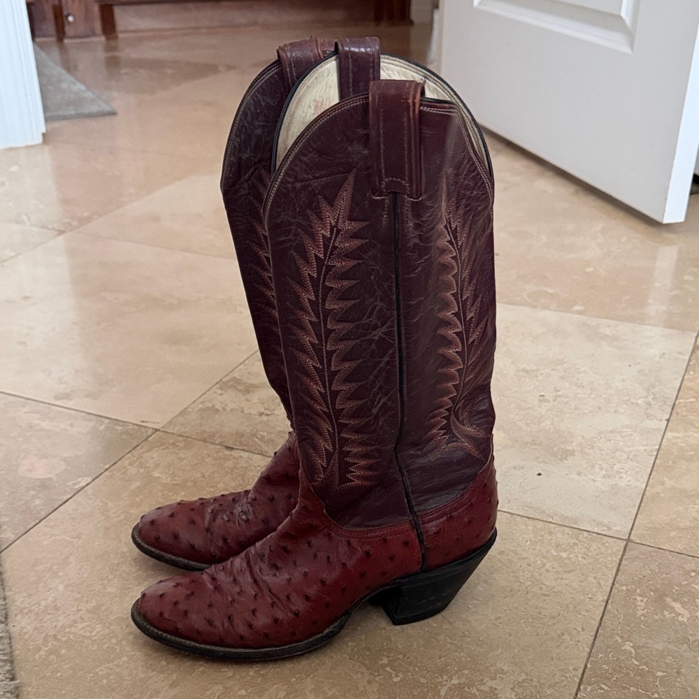 Tony Lama Maroon Leather Western Boots 7.5B